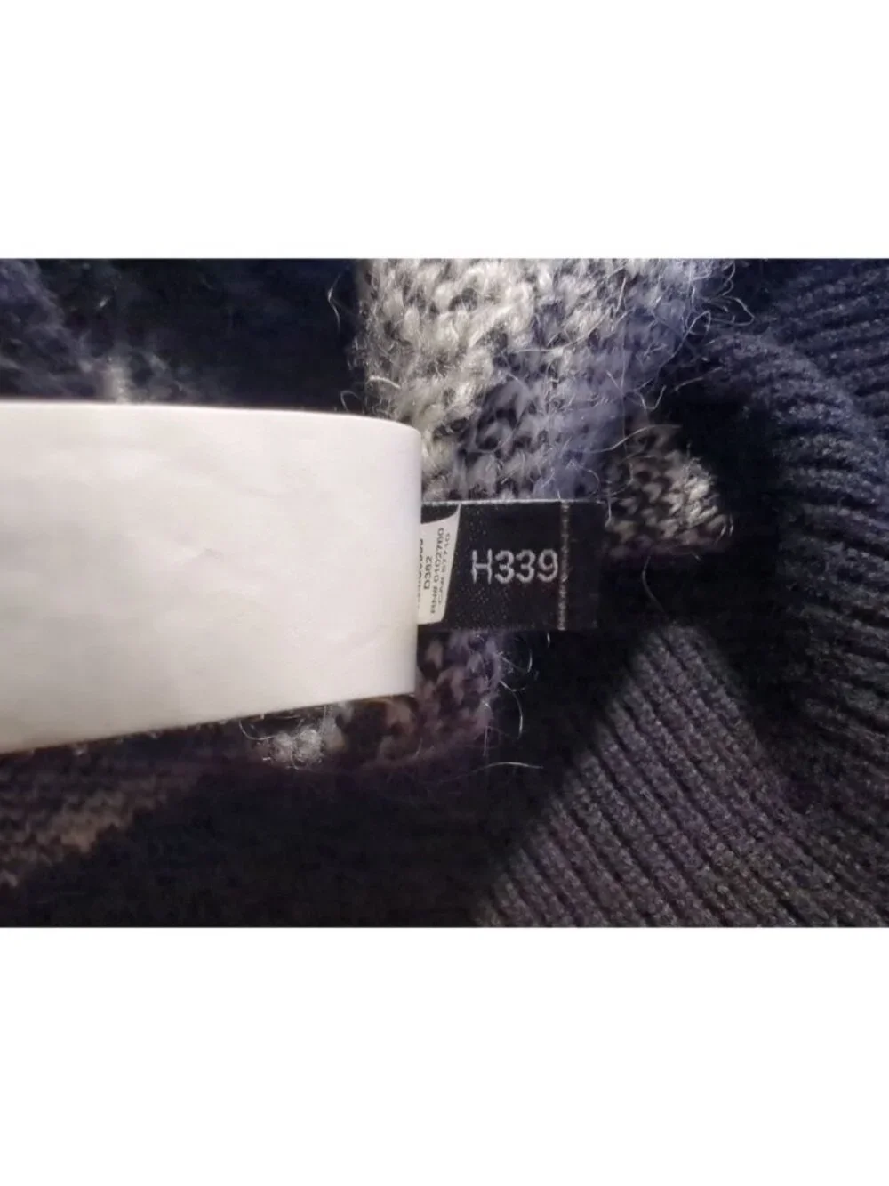 Kate Spade New York Live Colorfully black and white turtleneck fringe sweater S